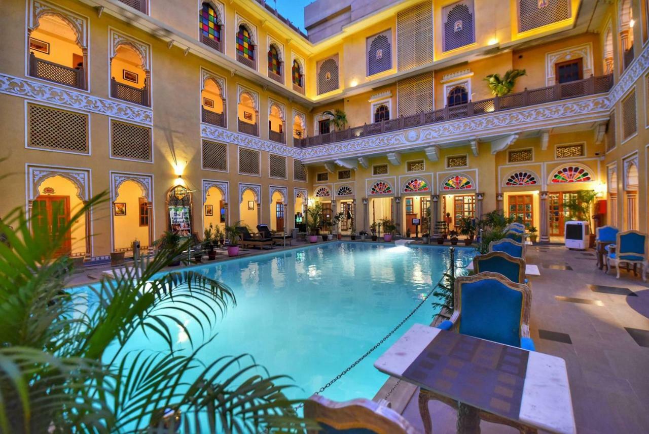 Nirbana Palace - A Heritage Hotel And Spa Jaipur Bagian luar foto