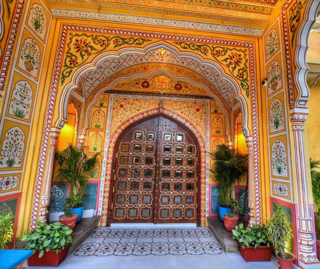 Nirbana Palace - A Heritage Hotel And Spa Jaipur Bagian luar foto
