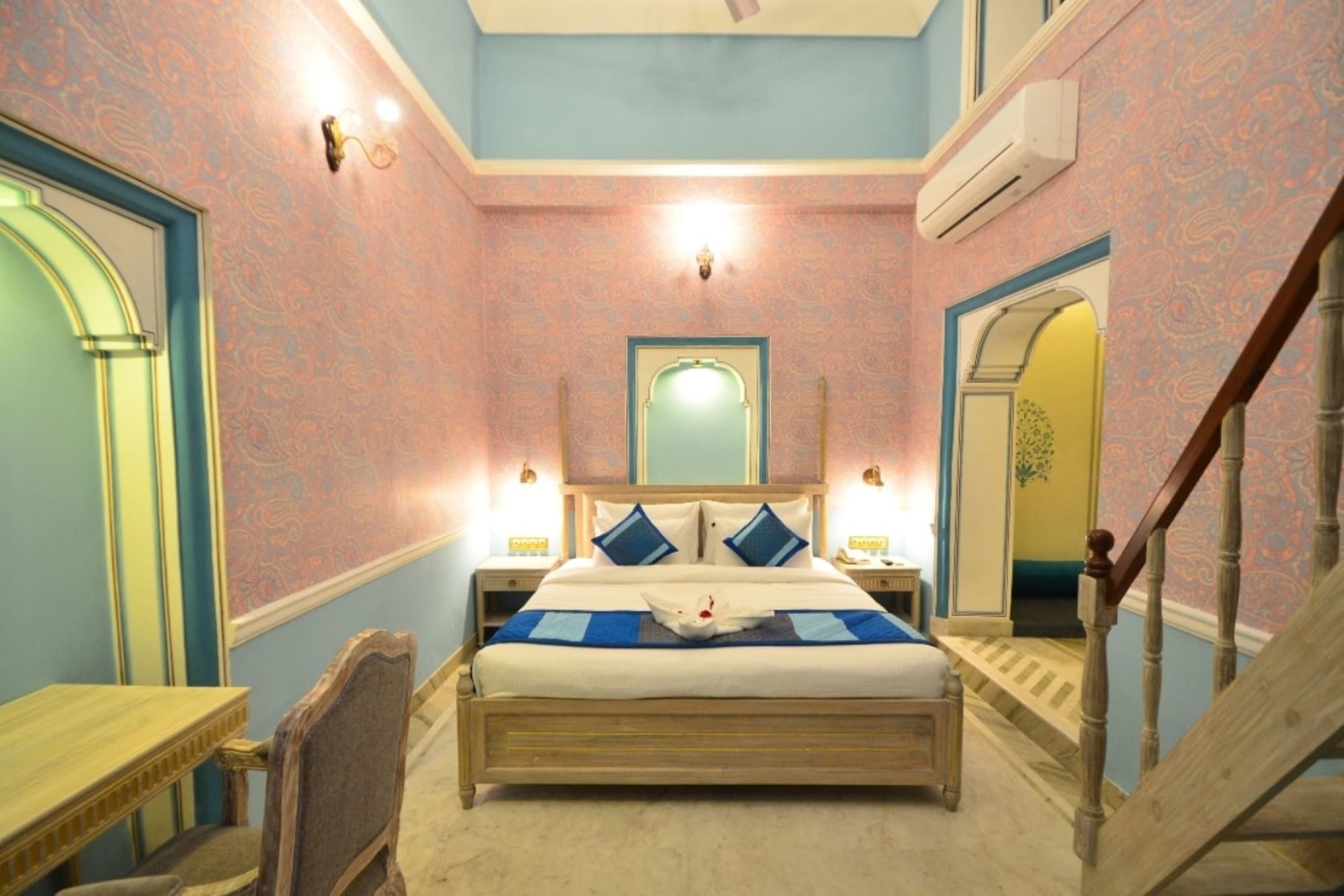 Nirbana Palace - A Heritage Hotel And Spa Jaipur Bagian luar foto